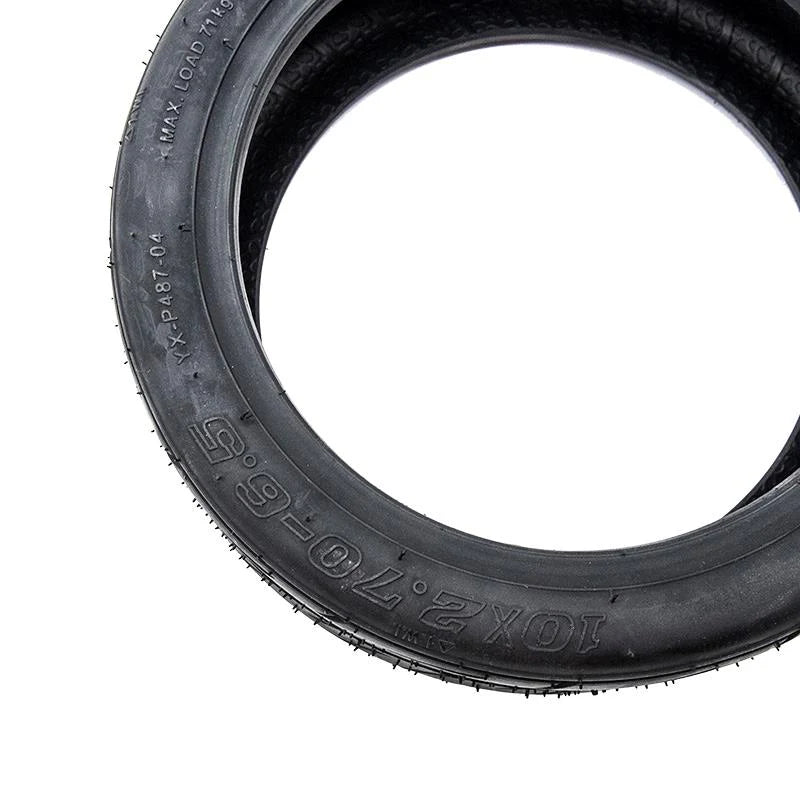 Guma za električni romobil 10x2.70-6.5 tubeless za gradsku vožnju – izdržljiva guma za pouzdanu vožnju, jednostavna zamjena.