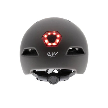 CP03 Sport kaciga with Visor i stražnje svjetlo Black s vizirom i stražnjim svjetlom – bolja vidljivost i zaštita pri vožn...